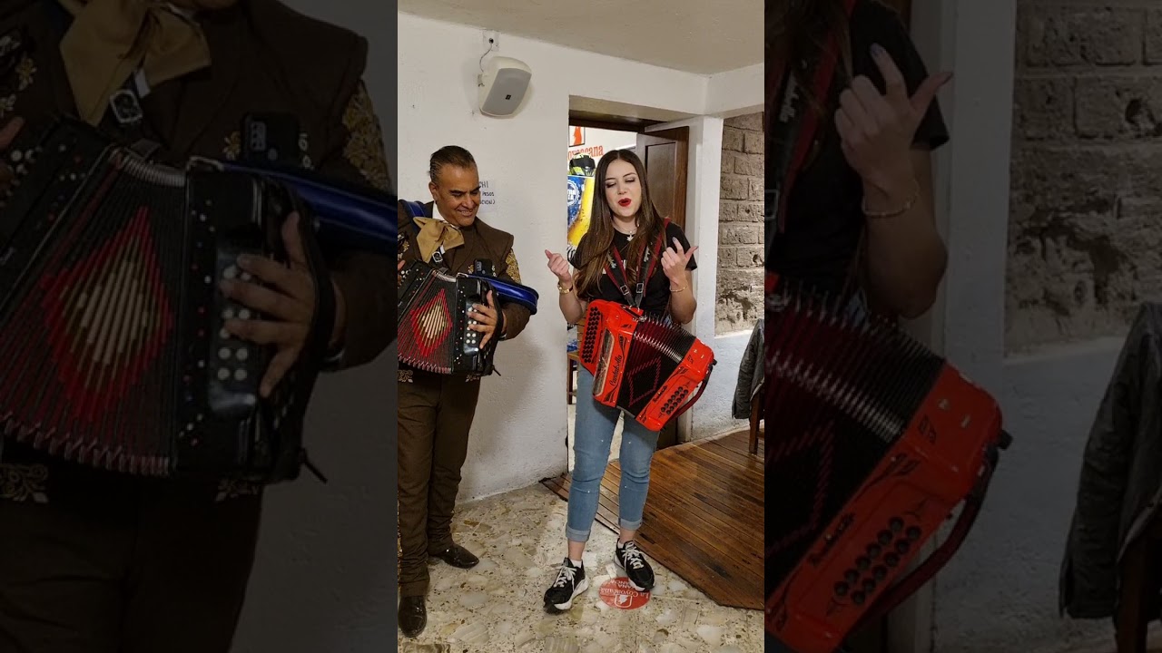 Fui a Coyoacán y canté con el Mariachi 🥳🎶🔥