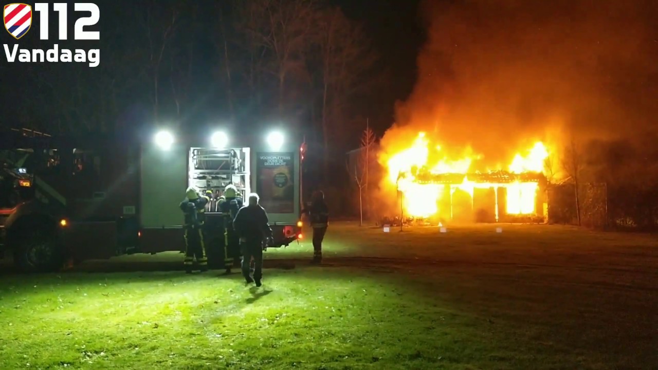 Uitslaande brand bijgebouw in Kaatsheuvel