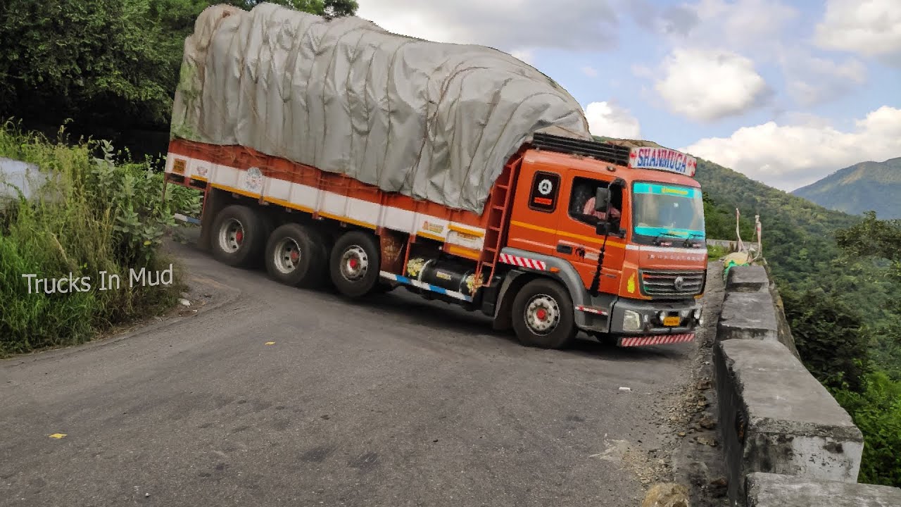 Dare To Drive : Dangerous Ghat Road Truck Driving Skills | Trucks In Mud