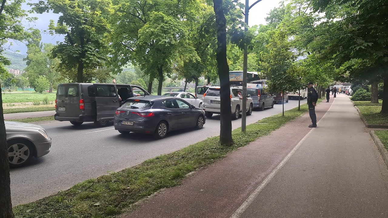 Ultrasi stigli u Zenicu i provociraju Rođene