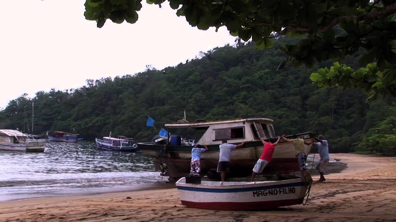 Loïck, le voilier reporter n°19 - Ilha Grande : fragilité d'une île (2)