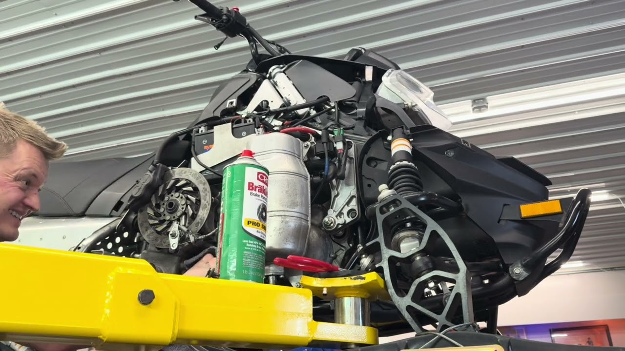 Yamaha Nytro Oil Change Time! Snow is coming!