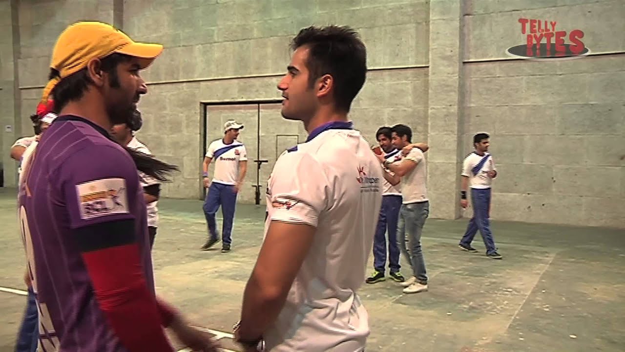Karan Tacker  & Krystle Dsouza UNCUT From BCL Match Mumbai Mastrams vs Ghaint Punjabi