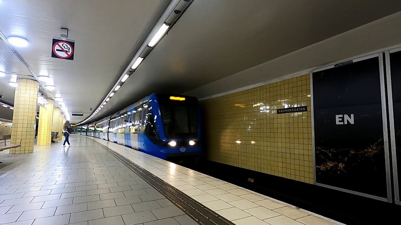 Rådmansgatan to T-Centralen, SL metro / Tunnelbanan Stockholm, Sweden