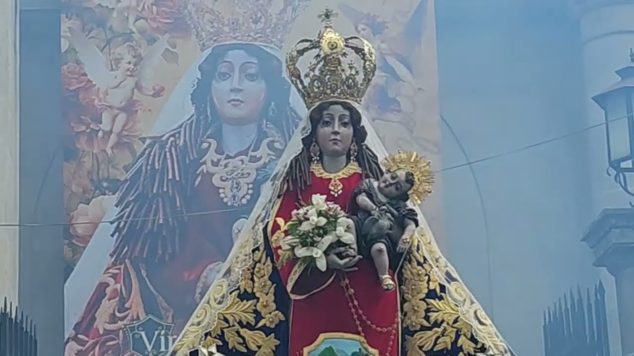 Procesión de traslado de la Santísima Virgen del Rosario Quetzaltenango, Guatemala América 26-09-24.