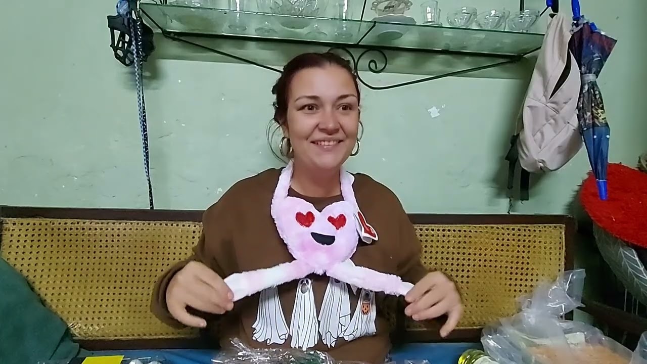 CUANTAS 📦‼️COSAS///No me LO PODIA CREER// REACCION de una CUBANA🇨🇺