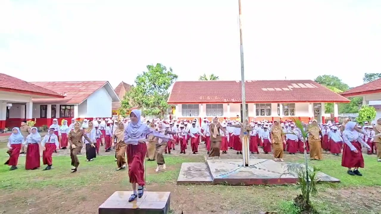 Senam Anak Indonesia Hebat