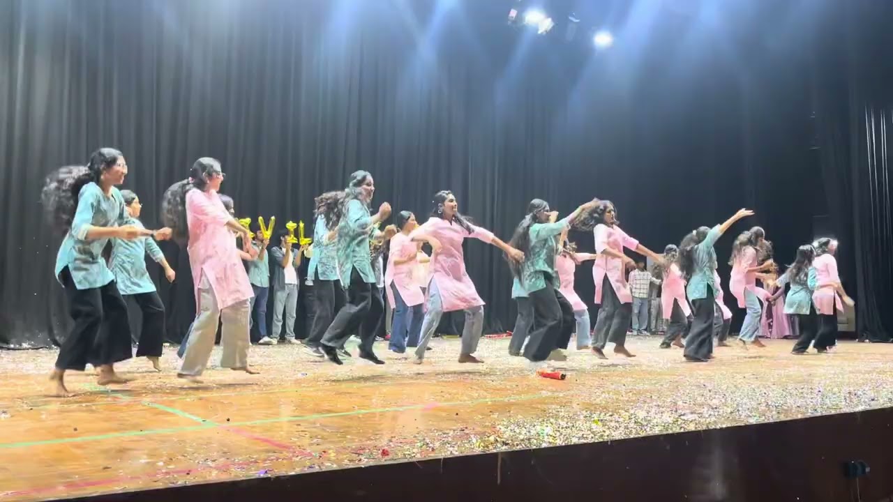 FRESHERS 2k25@CIVILGIRLS 🤟🏻😎
