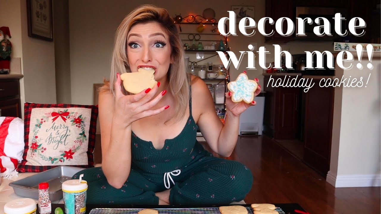 Dead Dad's Kitchen | Sugar Cookie Recipe + Decorating w/ Irene Walton!!
