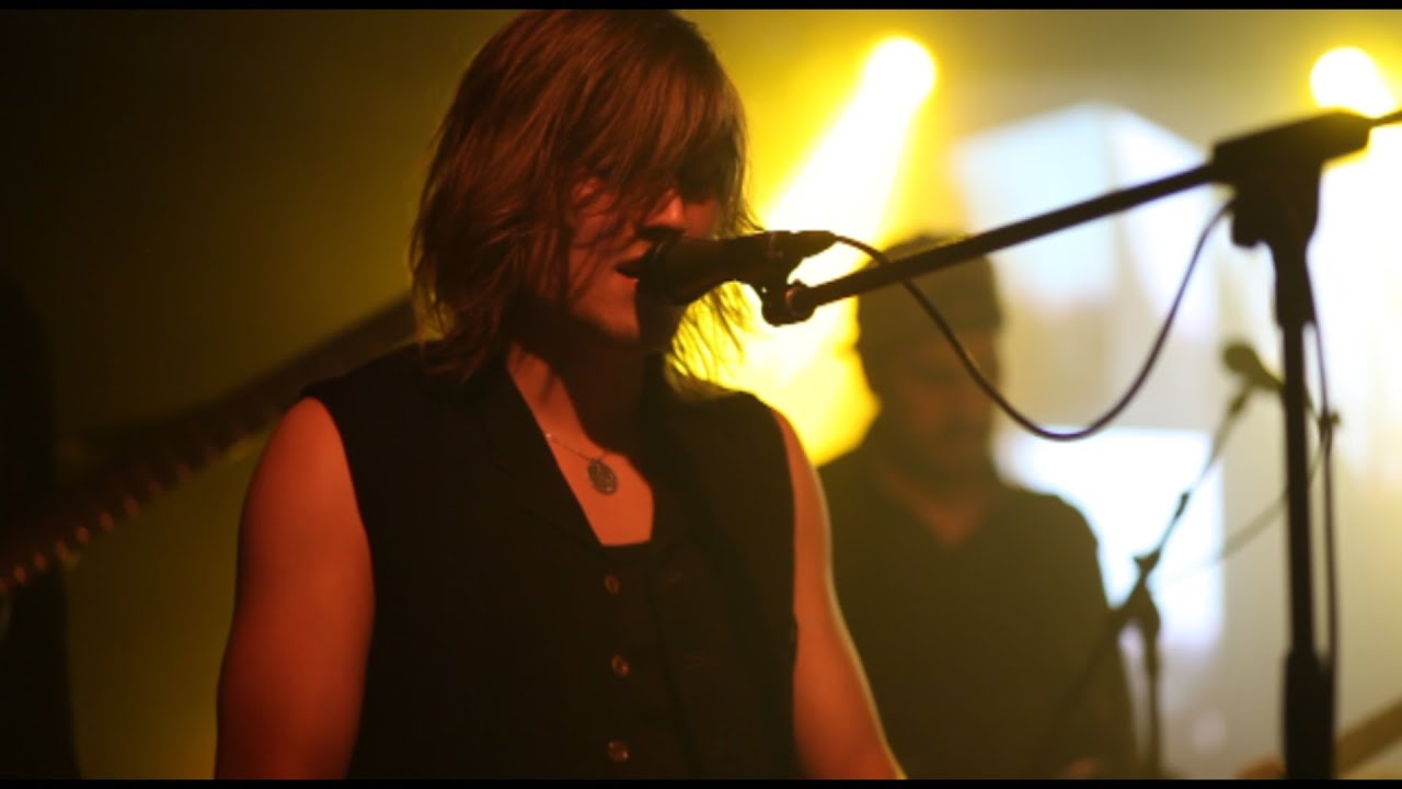 WILL OAKS - DRY MY EYES (Live at Göta Källare)