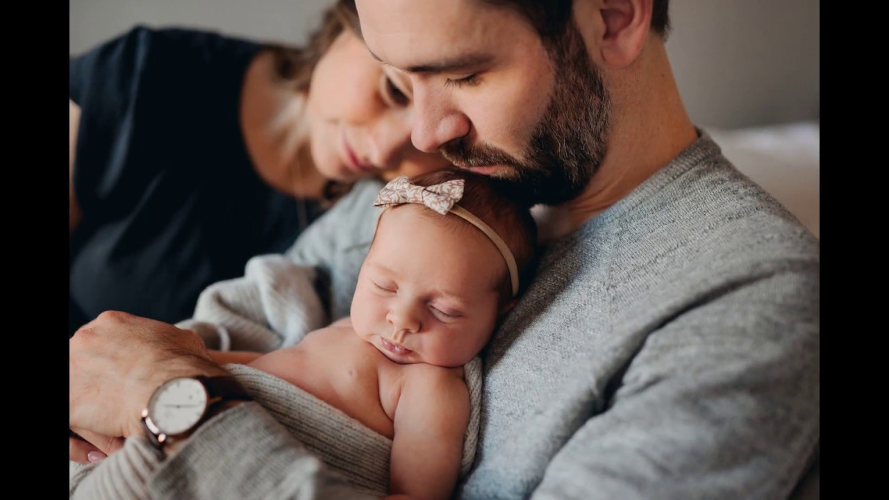 Peek into a lifestyle newborn session