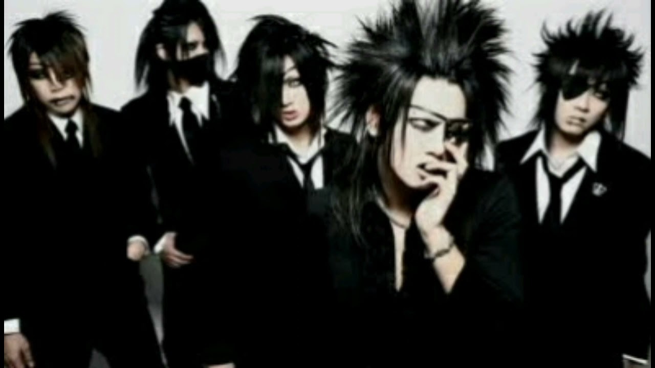 UnsraW - Karma ( Visual Kei Band )