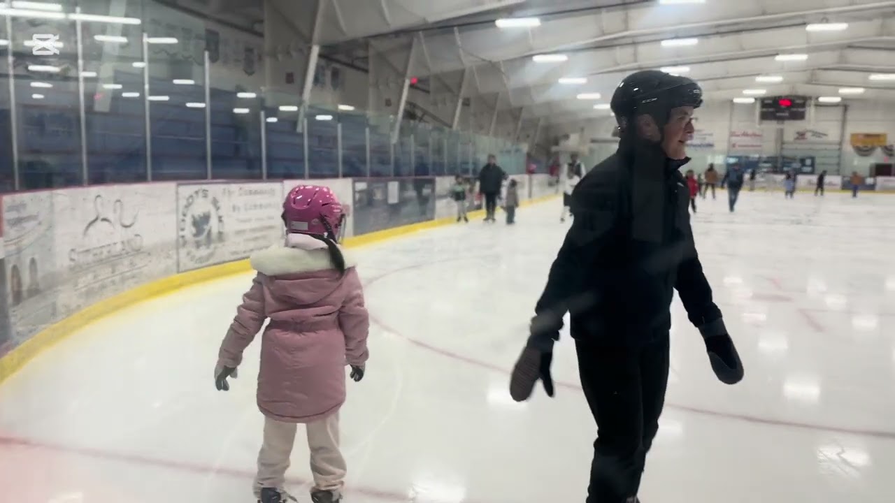 Zeah’s ice skating time | Winter 2026 | Christine Parada