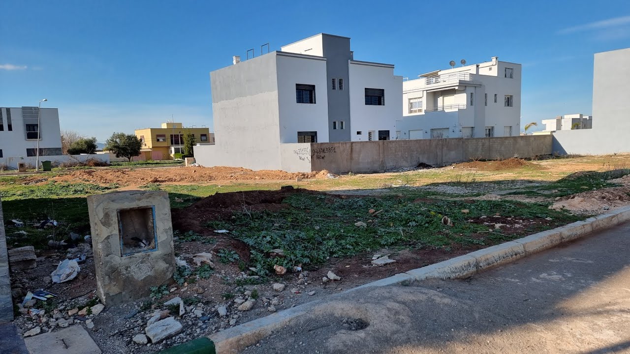 قطعة أرضية جاهزة لبناء فيلا للبيع بفاس طريق صفرو تجزئة الشروق LOT TERRAIN VILLA À VENDRE À FÉS