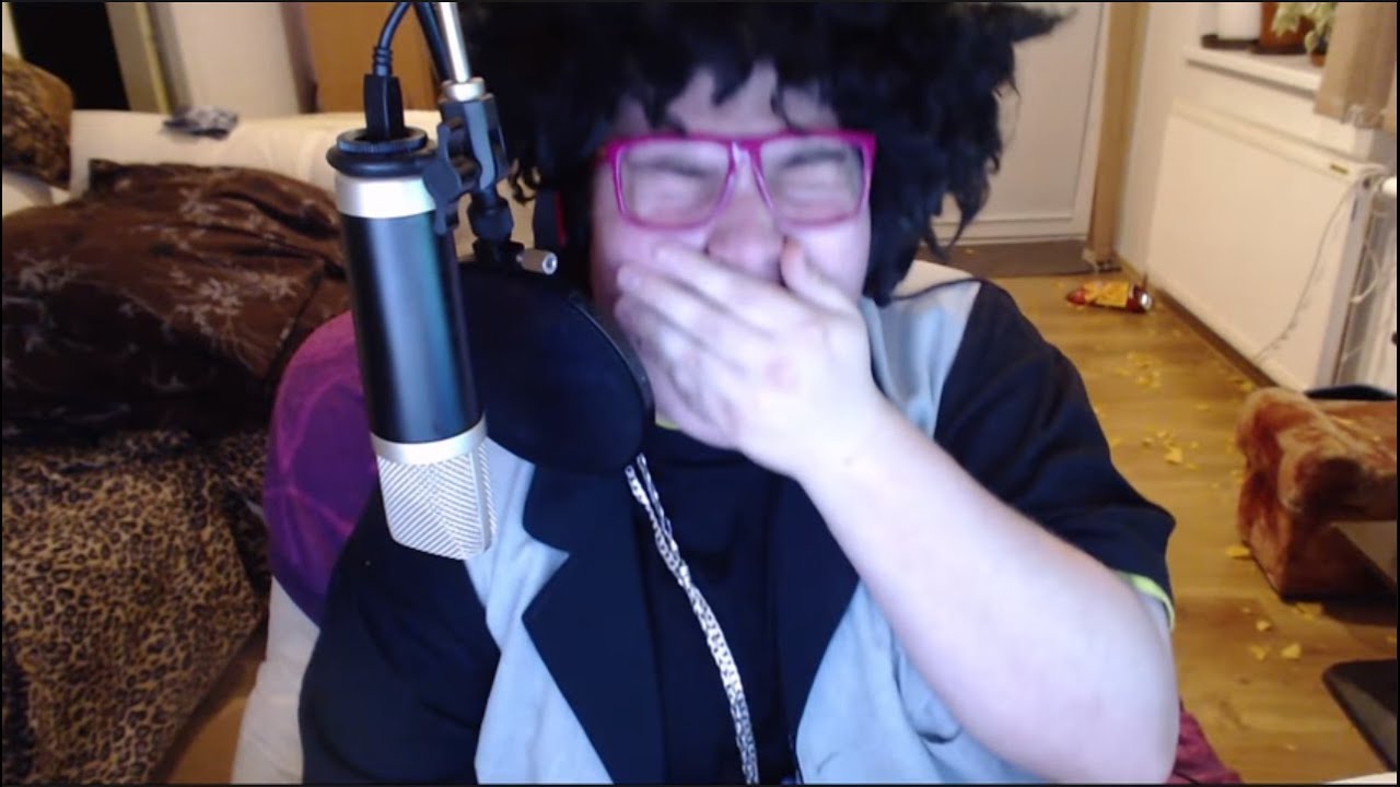 FattyPillow Príbeh - Hackeri útočí