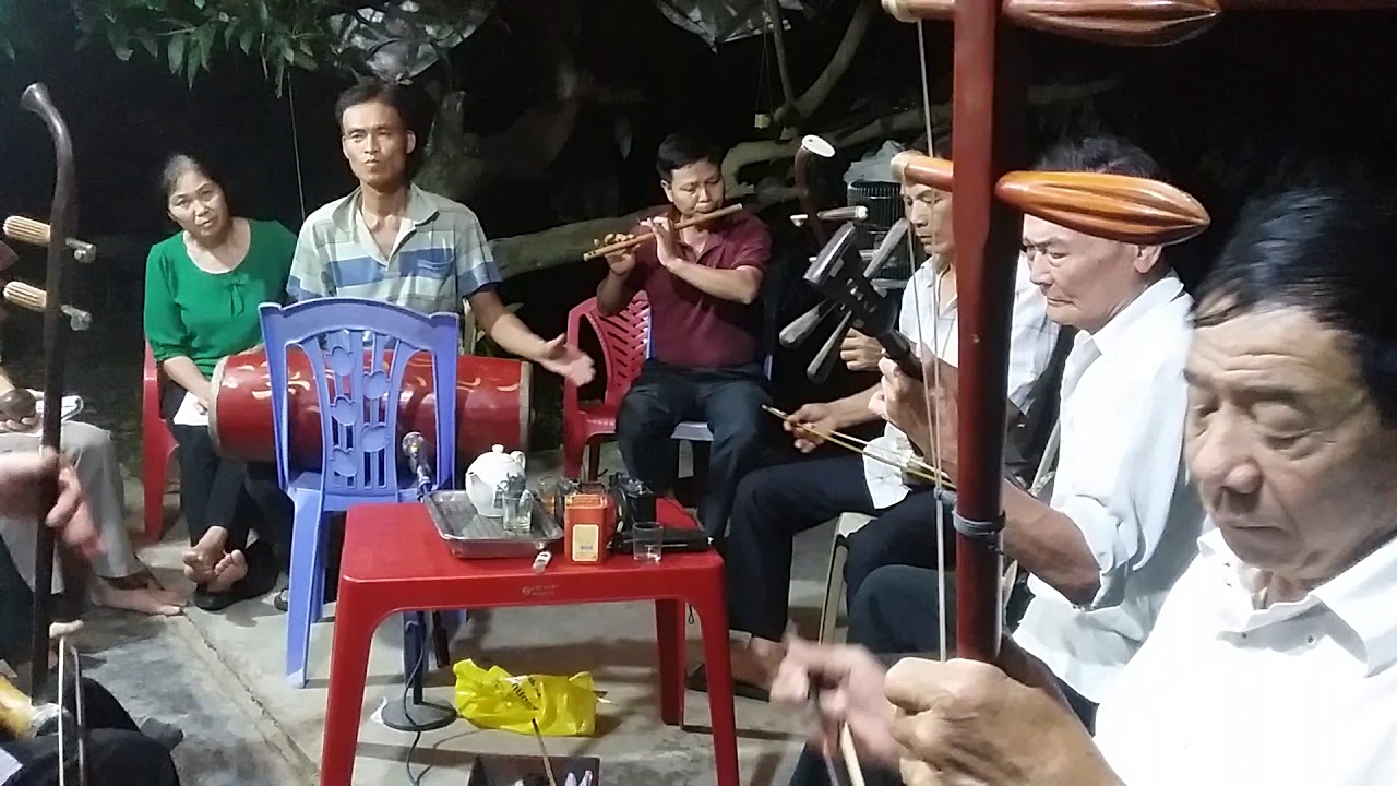 luyện năm cung - nhạc công clb quê hương ngân tiếng trống chèo