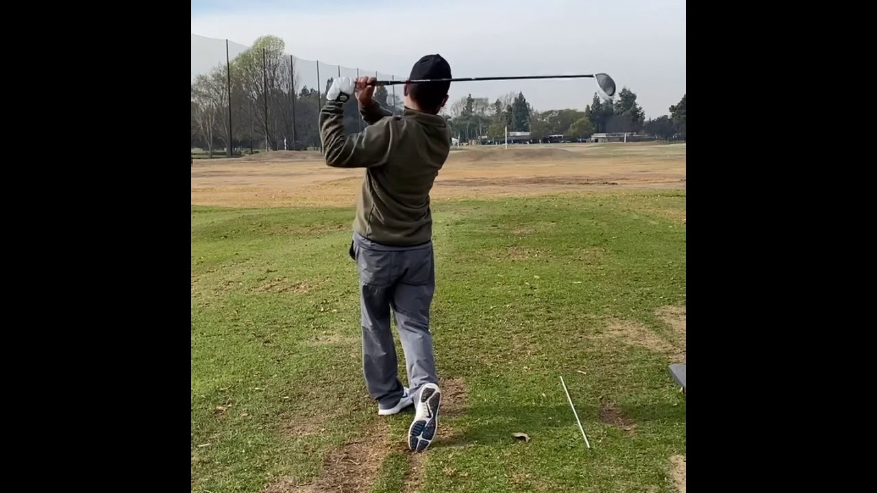 Getting some clubhead speed 89-107. Laurence going deeps