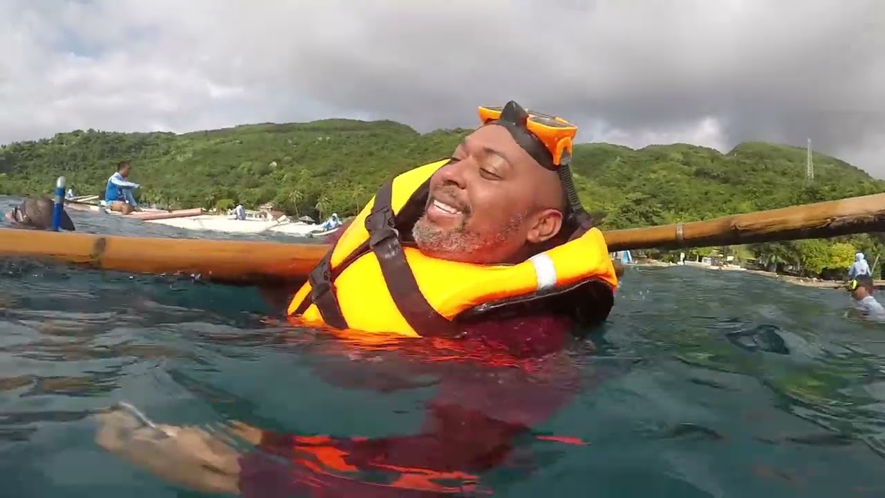 Vlog Swimming with Whale Sharks in Oslob, Cebu 🇵🇭🐋 | Exploring Cebu Sites Before World Camp 2025