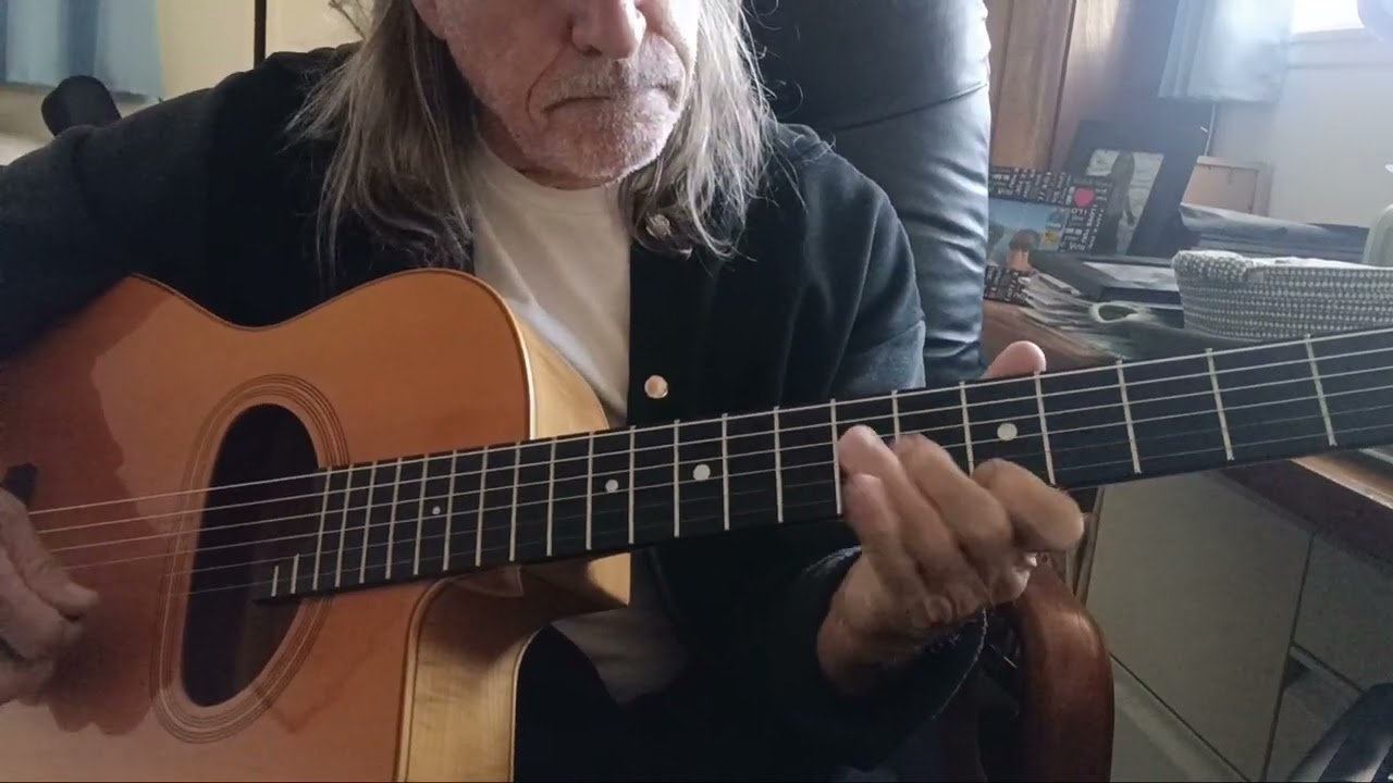 MINOR 6TH VERTICAL ARP ROOT ON 5TH STRING