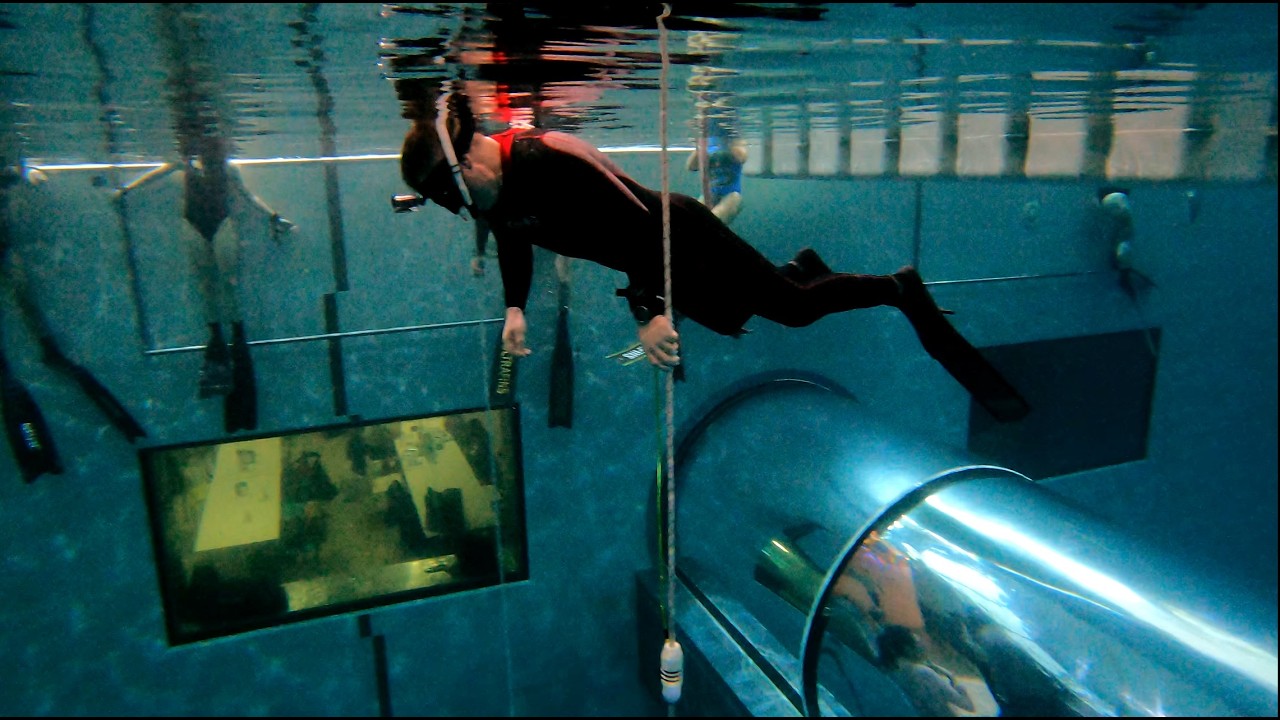 Y-40 The Deep Joy 40m dive