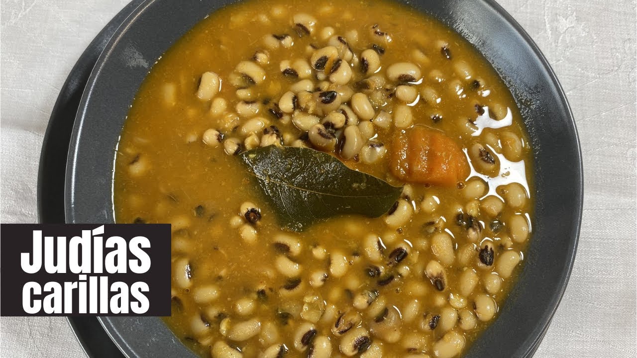 Guiso de JUDÍAS CARILLAS con verduras. Plato sano y nutritivo.