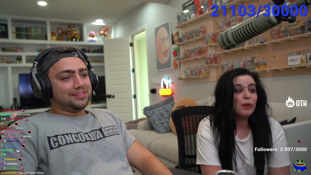 Kaceytron drama with Pink Sparkles