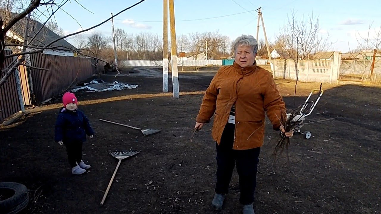 Весна... от і розпочався сільський фітнем