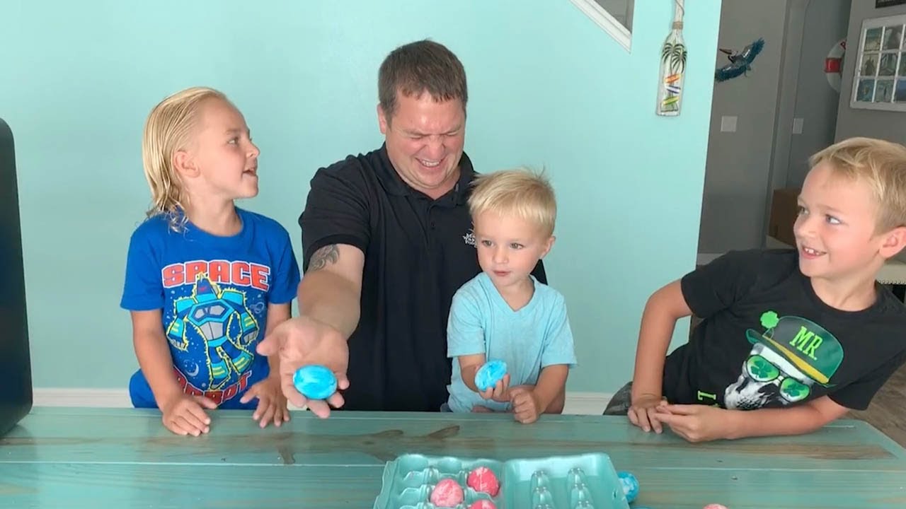 Family Play Egg Roulette For Gender Reveal