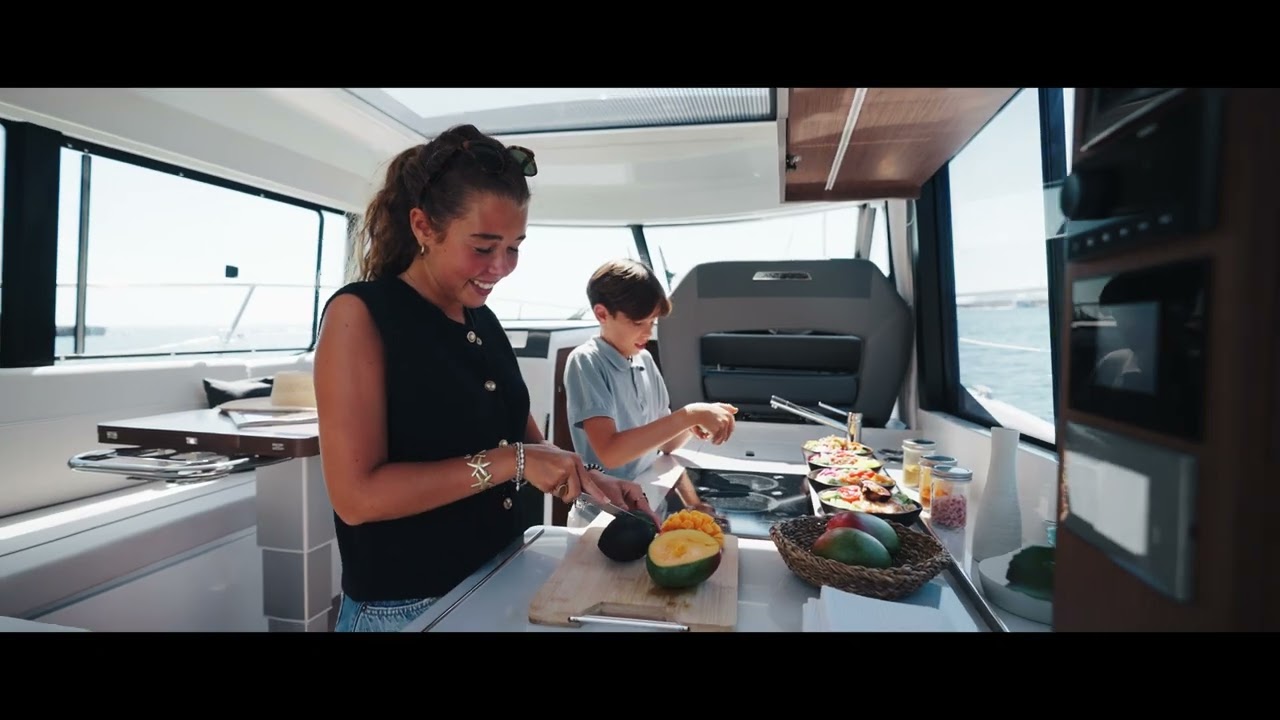 Beneteau Antares 12 Coupe Video...