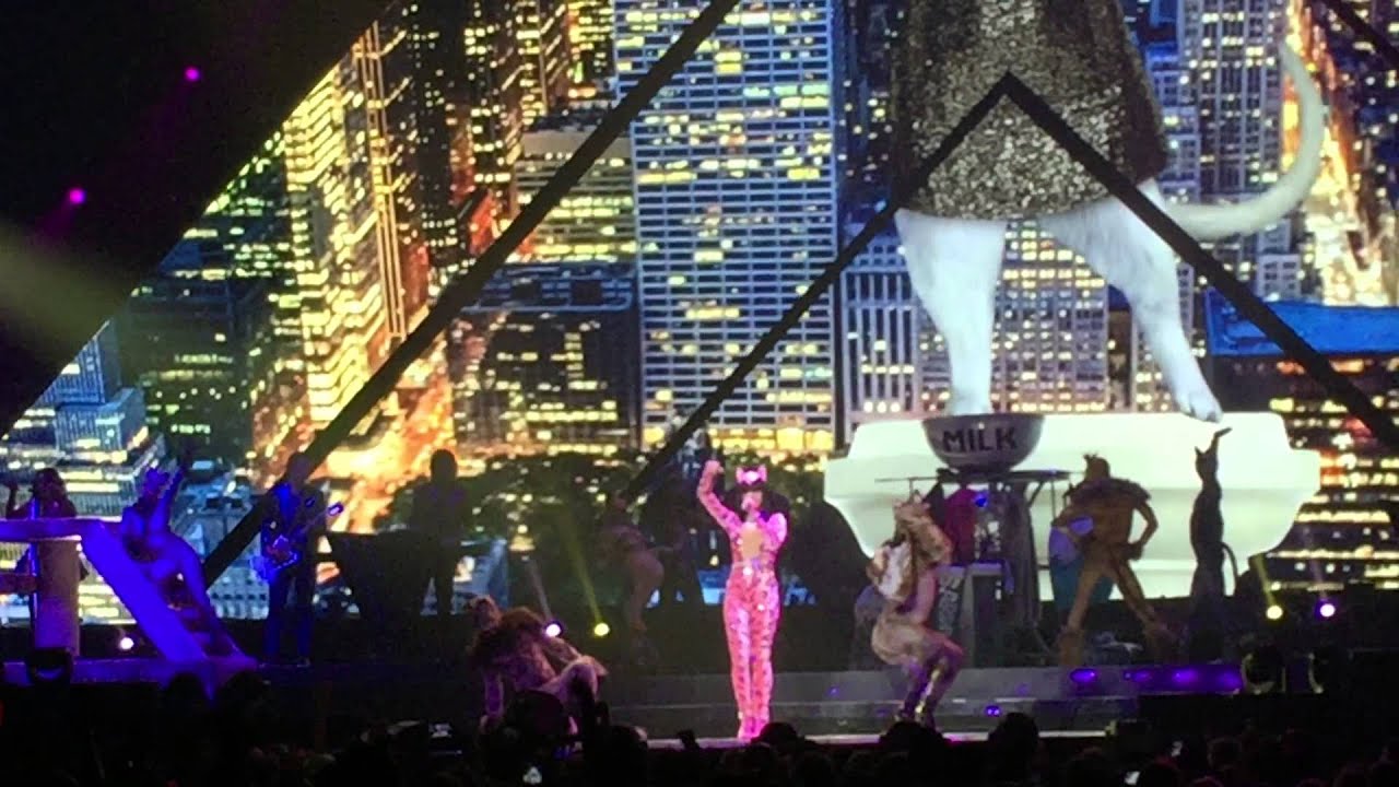 Katy Perry - International Smile/Vogue Live Prismatic World Tour Brisbane 15/12/2014 Australia