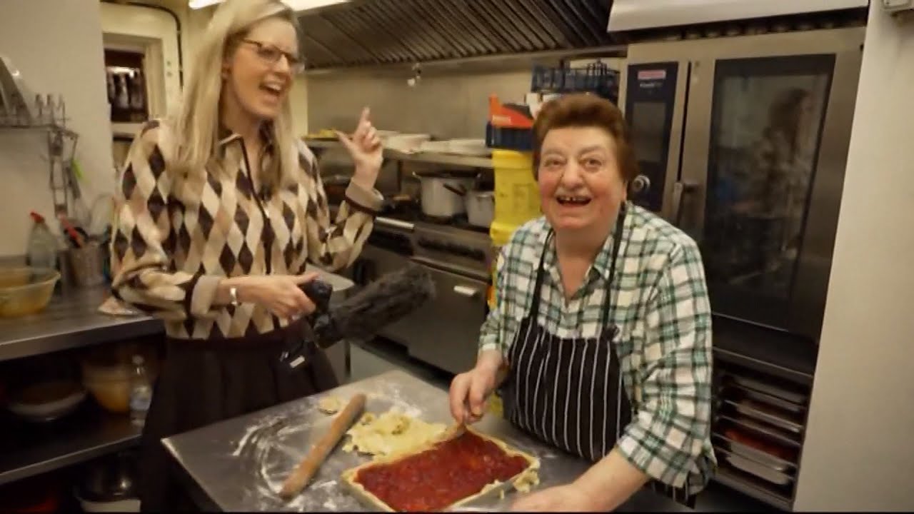 Sally meets the cook who has worked there 54 years in London at E Pellicci & more (UK) 18/Nov/2025