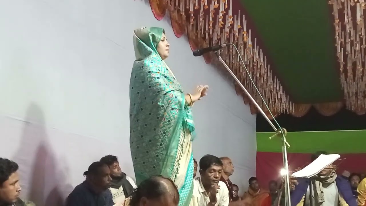 জানিতে হয় সেই নুর প্রাপ্ত হইয়া দেখ না চাইয়া তৌহিদেরই সাগরে ডুবদিয়া 