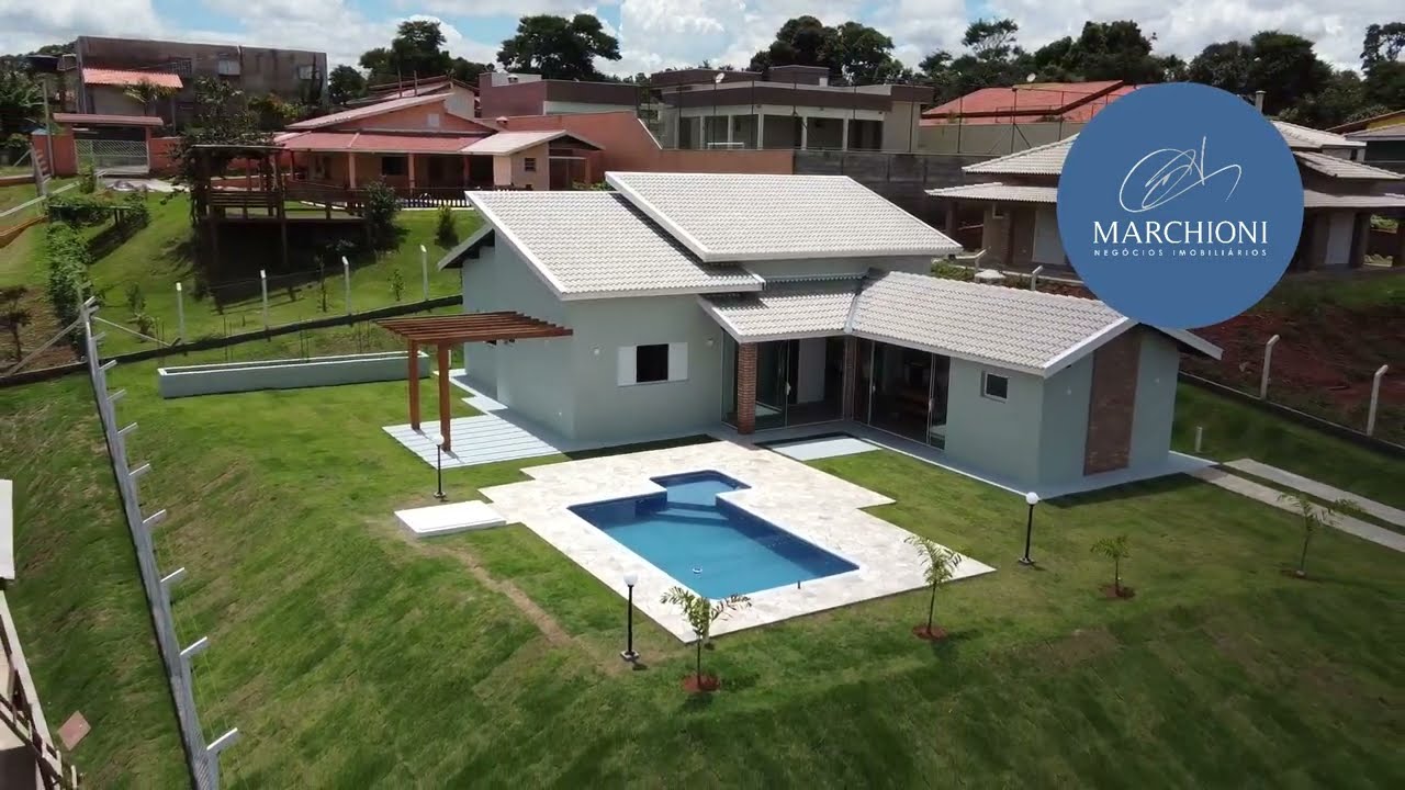 Chácara em condomínio fechado de Pinhalzinho! Projeto na planta, terreno e construção!