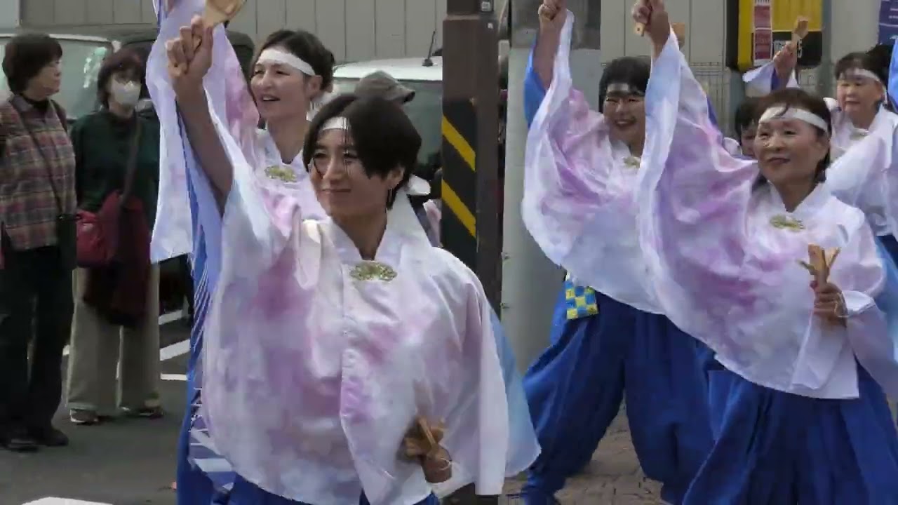 よさこい飯能乱舞2025飯能祭り　愛日本　　　　　駅前通り