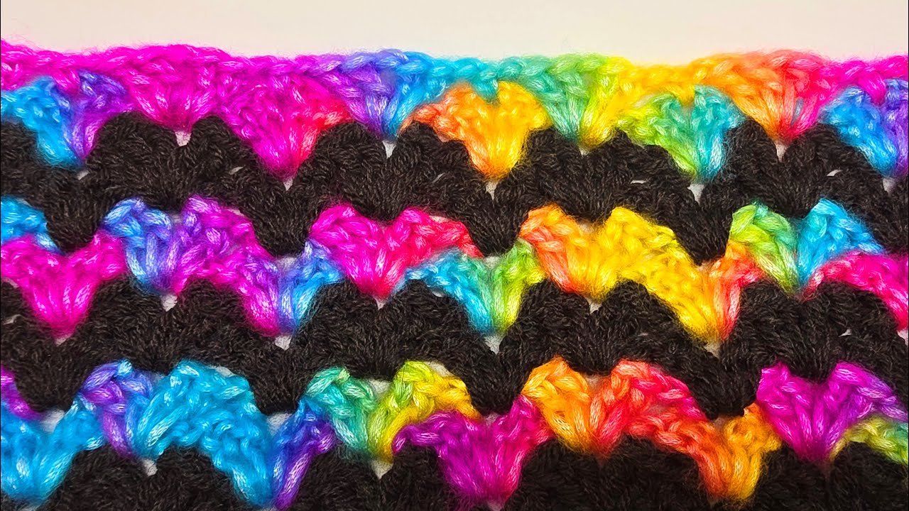 Crochet Stitch For Blankets And Scarfs - Interlocking Double V-Stitch - The Joy of Crochet