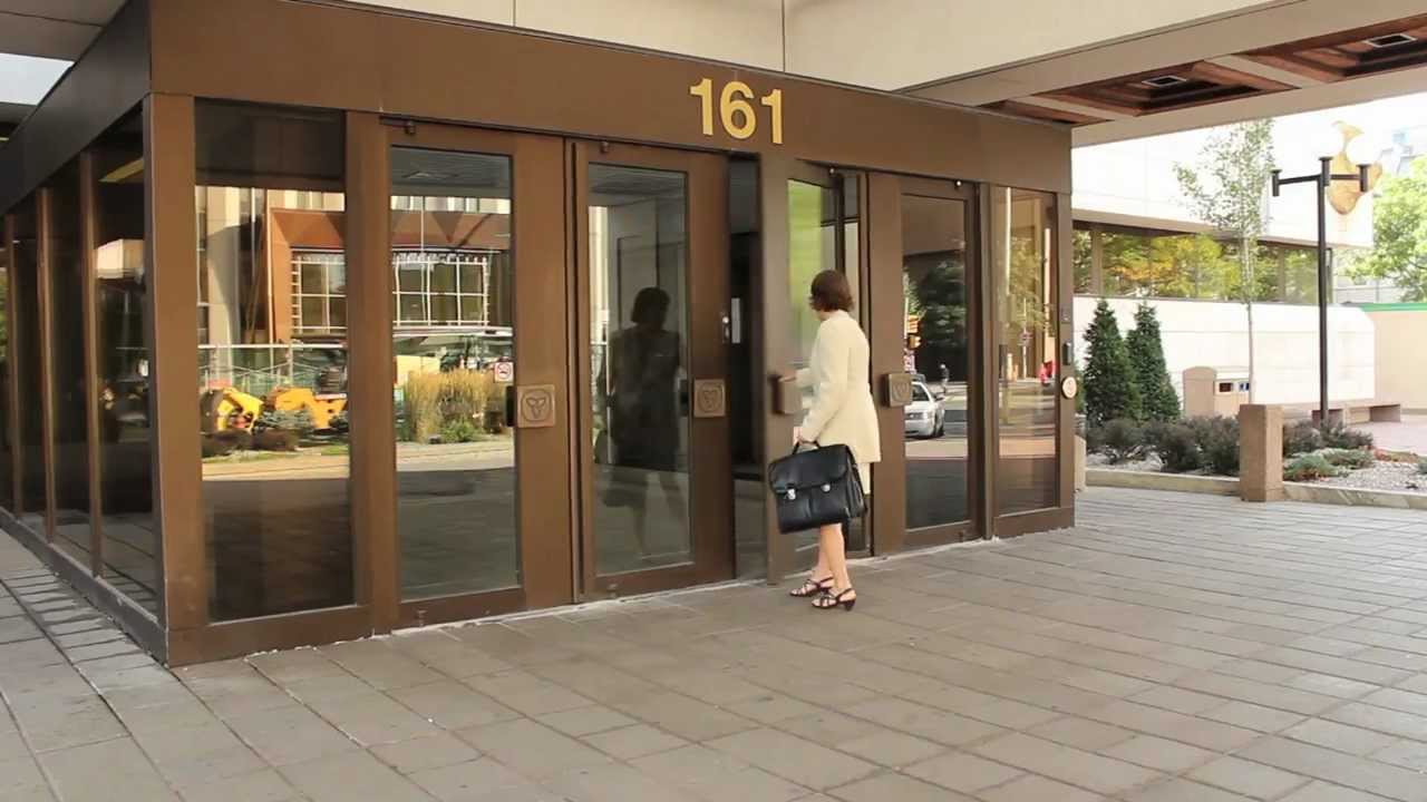 Comment devenir avocat en droit de la famille au Canada ?