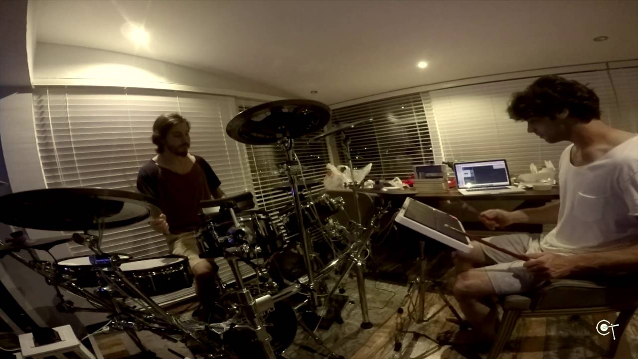 Şükrü Özyıldız ve Can Tüzün'den latino jamming