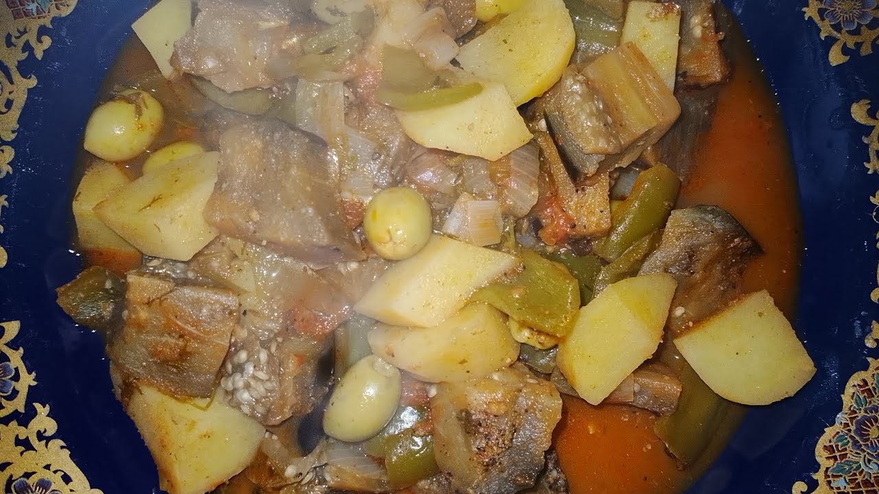 ألد واسهل وصفة 😋 ممكن توجدوها للغداء أو للعشاء👌البطاطا بالفلفلة والدنجال ولا أروع👍 حضورها بالصحة وال