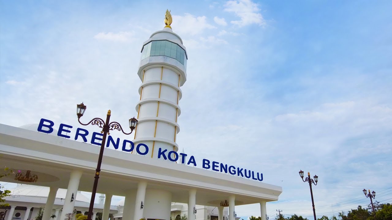 Masjid Agung At-Taqwa Berendo Kota Bengkulu Walking Around
