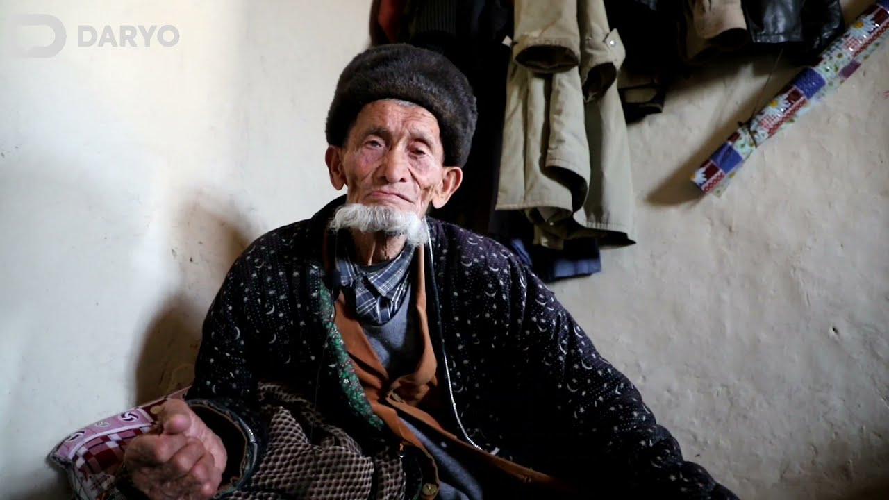 Кар ва соқов отахон хонадонида