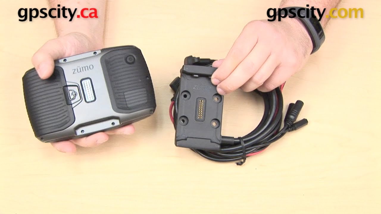 Garmin zumo 590LM: Motorcycle Cradle Overview with GPS City
