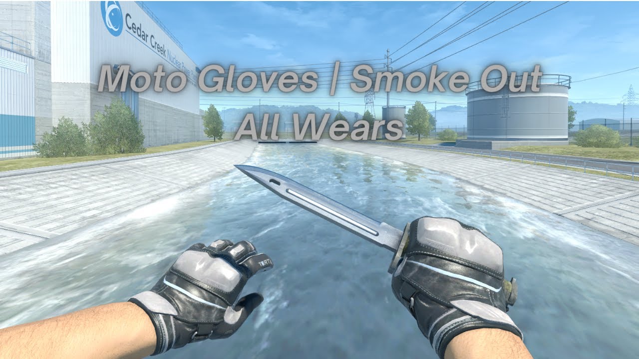 Moto Gloves | Smoke Out All Wears (CS2)