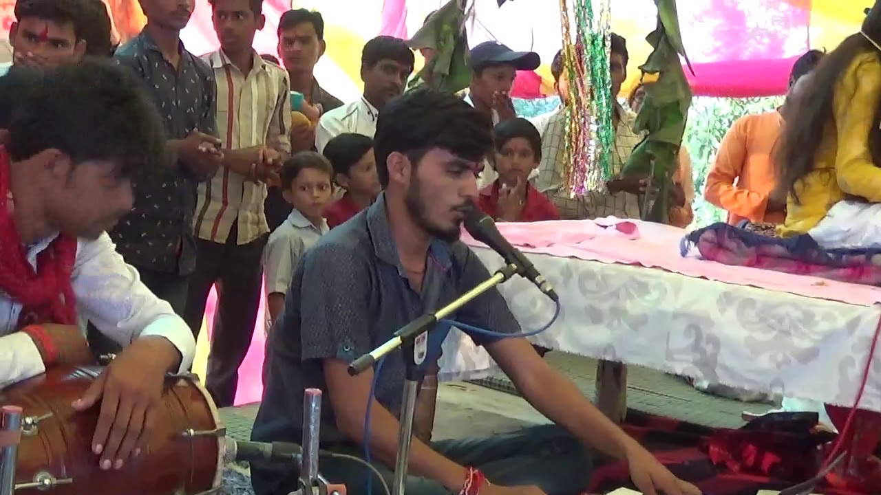 बहुत ही सुन्दर भजन बृजेन्द्र स्टूडियो ललितपुर मो 9336505042 गायक भगत राजा 9551042971
