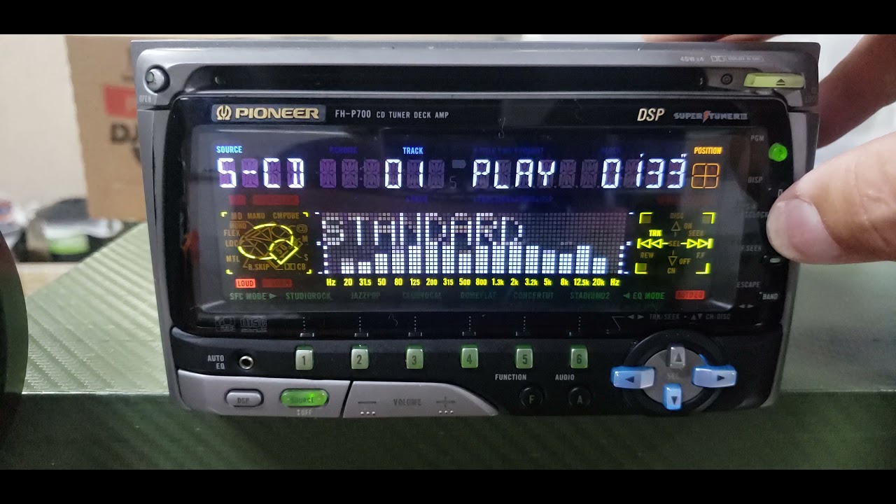 Pioneer FH-P 700.