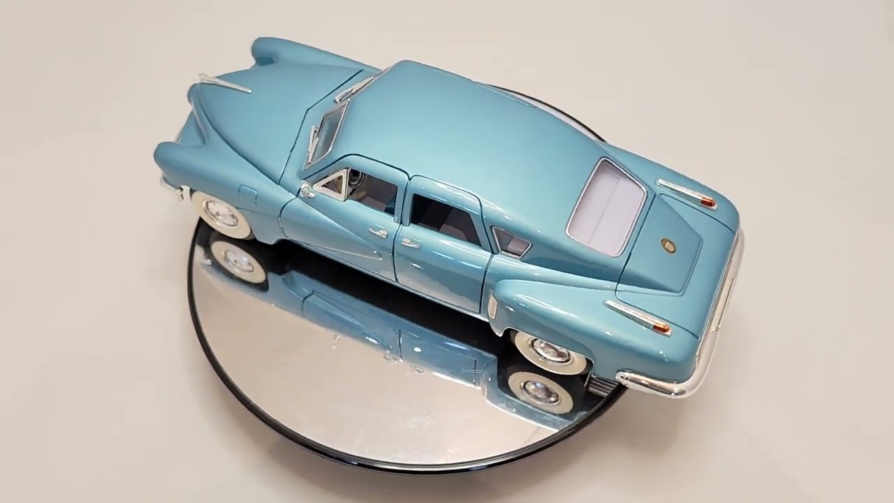 Yat Ming Road Signature 1948 Tucker Torpedo Waltz Blue Suicide Doors Rear Engine Custom Luggage