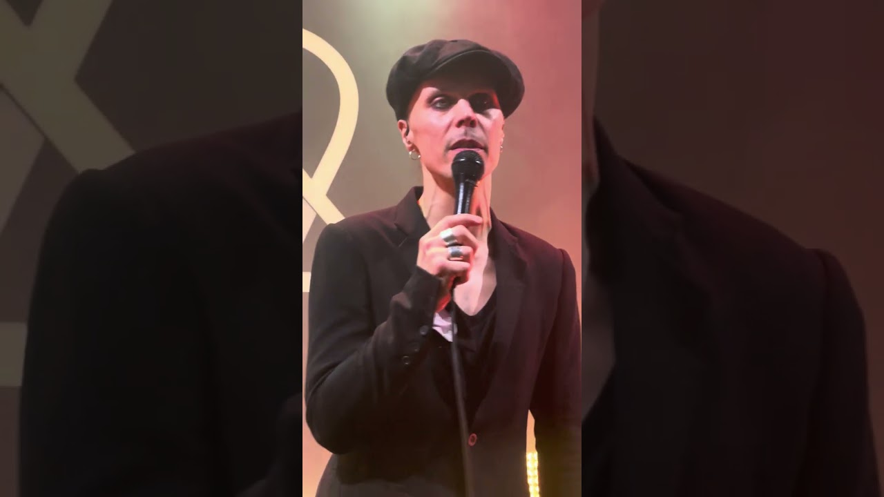 Ville Valo, Neon Tour - Kiss of dawn