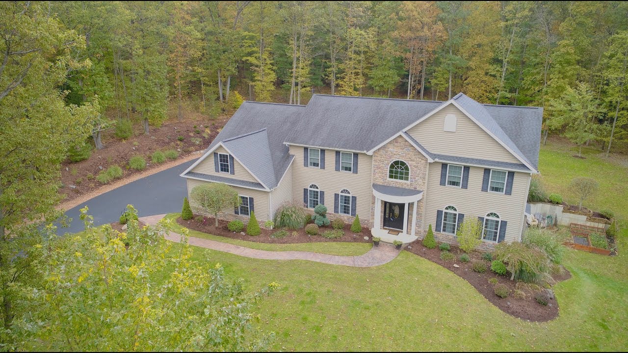 28 Azalea Drive Apalachin, NY