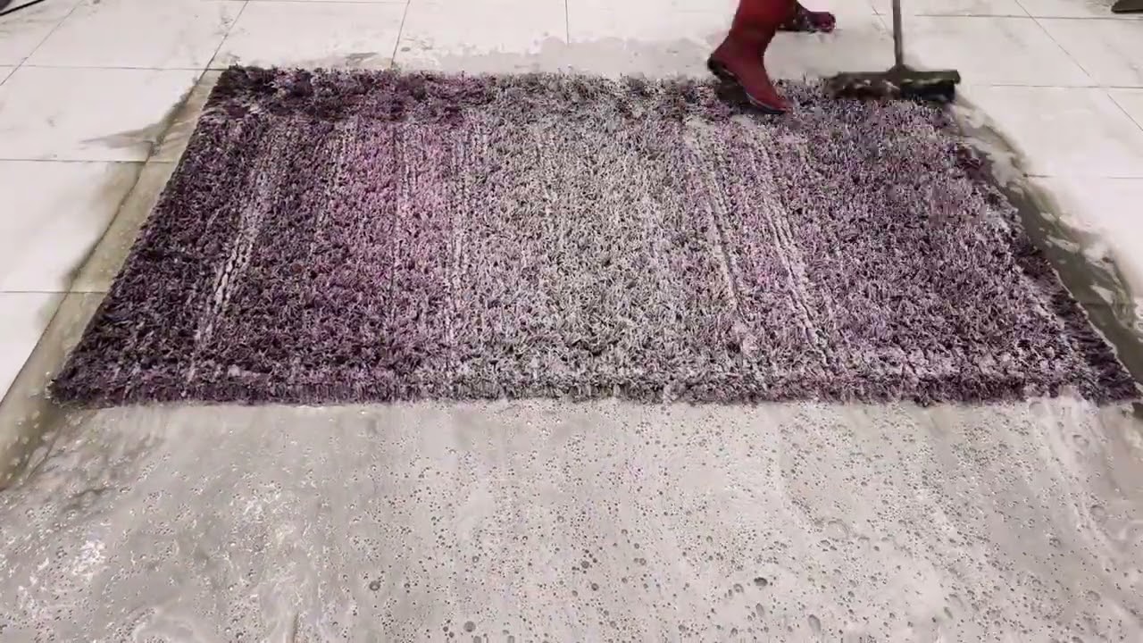 Deep cleaning carpet asmr #carpetcleaning  #woolrugcleaning  #rugcleaning  #asmr change cleaning 