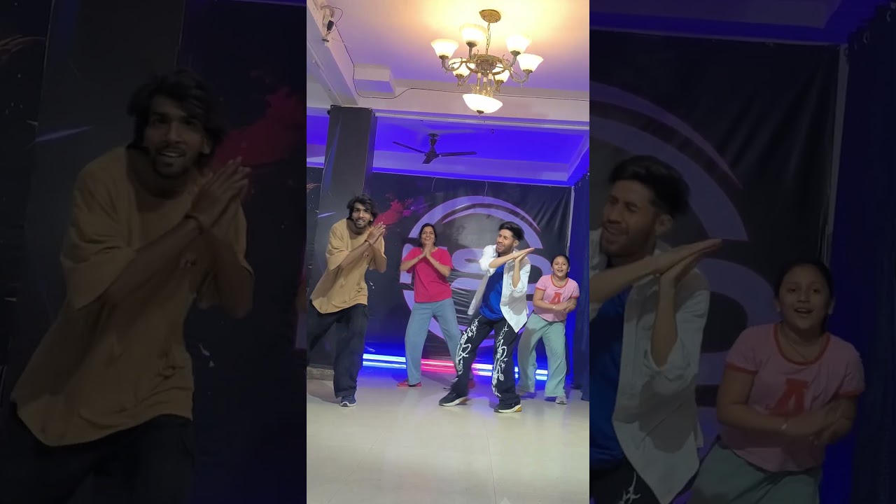 Aankhen khuli Ho Yahoo band #dancereels #dancevideo #dancerlife #trendingnow #dancer #dancelover