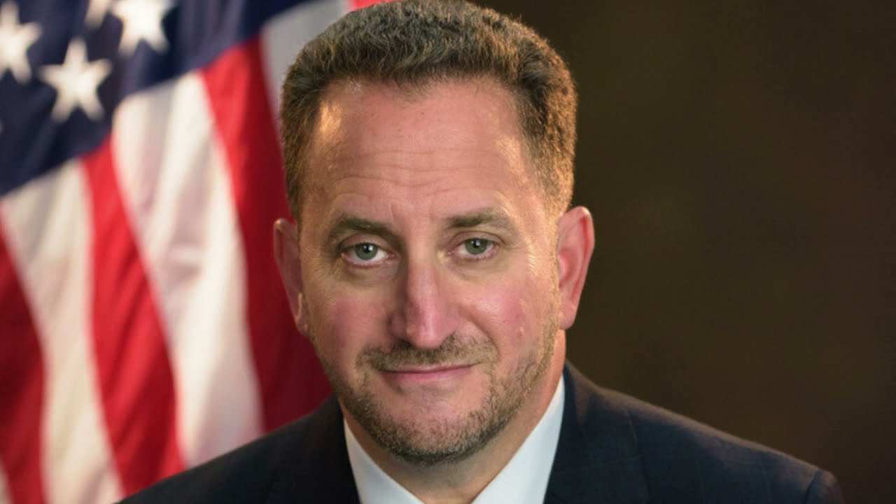 Meet Husch Blackwell's Gregg Sofer